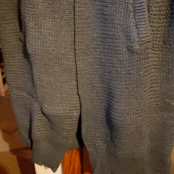 SWEATER / CARDIGAN - Picture 5 of 6